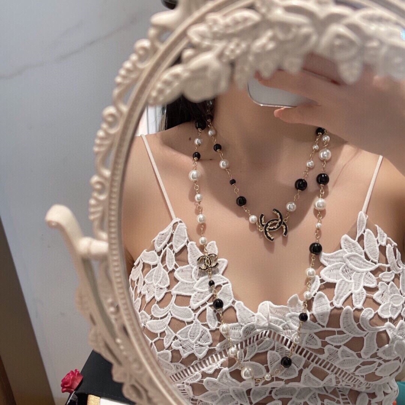 Ch**el necklaces